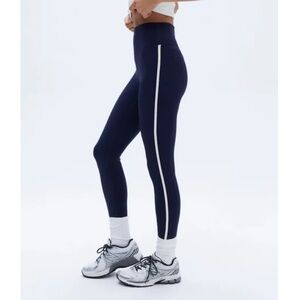 Adanola blue ultimate piping leggings small Euc activewear yoga Pilates